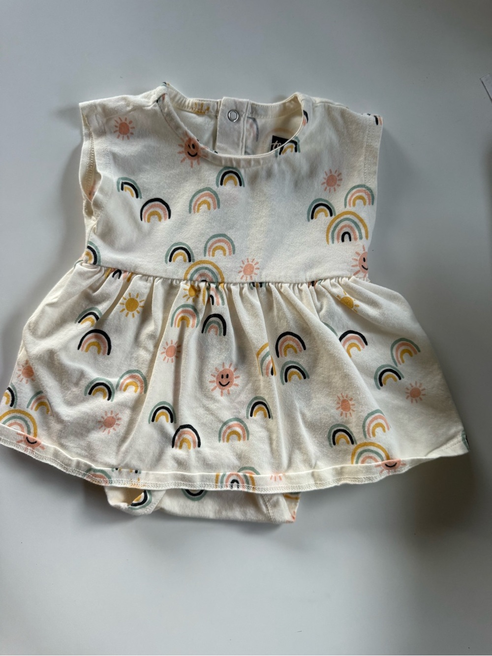 Tea Baby Dress & Bodysuit in Cream with Pastel Rainbows 3-6 months